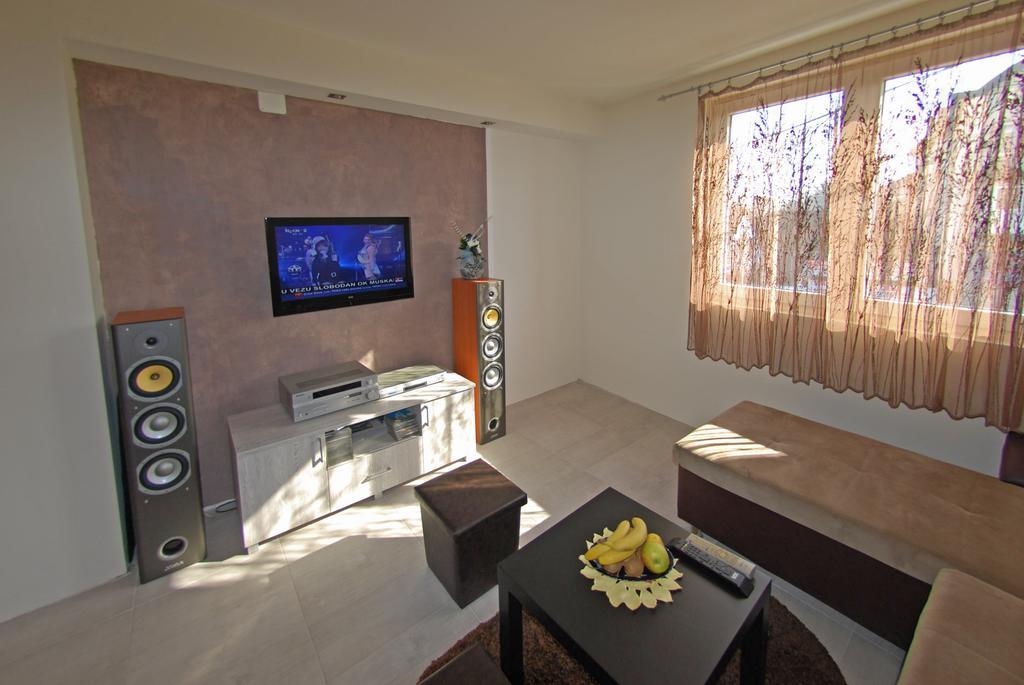 Franstal Apartments Belgrade Room photo